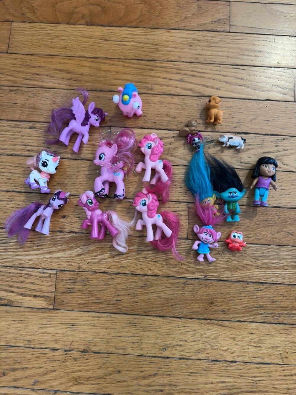 Toy Figure Lot My Little Pony Trolls Dora Pets Mixed Mini Figures 15+ Pieces